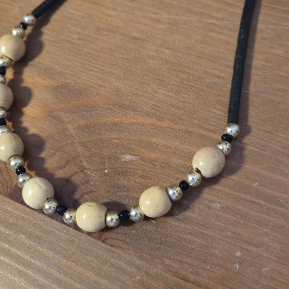 2 Vintage Wood & Beaded Necklaces Costume Fashion Jewelry, Boho 80s 90s - Picture 6 of 7